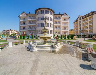 Отель "Democratia Ultra All Inclusive Family Hotel" / "Демократия Ультра Все Включено"