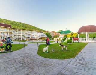 Отель "Democratia Ultra All Inclusive Family Hotel" / "Демократия Ультра Все Включено"