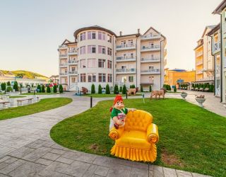 Отель "Democratia Ultra All Inclusive Family Hotel" / "Демократия Ультра Все Включено"