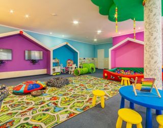 Отель "Democratia Ultra All Inclusive Family Hotel" / "Демократия Ультра Все Включено"