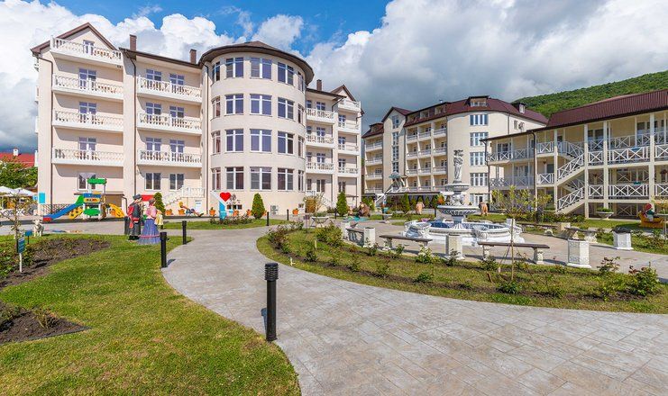 Отель "Democratia Ultra All Inclusive Family Hotel" / "Демократия Ультра Все Включено"