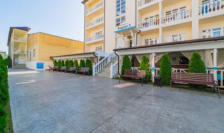 Отель "Democratia Ultra All Inclusive Family Hotel" / "Демократия Ультра Все Включено"