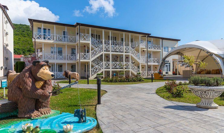 Отель "Democratia Ultra All Inclusive Family Hotel" / "Демократия Ультра Все Включено"