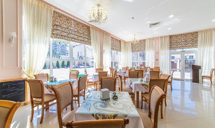 Отель "Democratia Ultra All Inclusive Family Hotel" / "Демократия Ультра Все Включено"