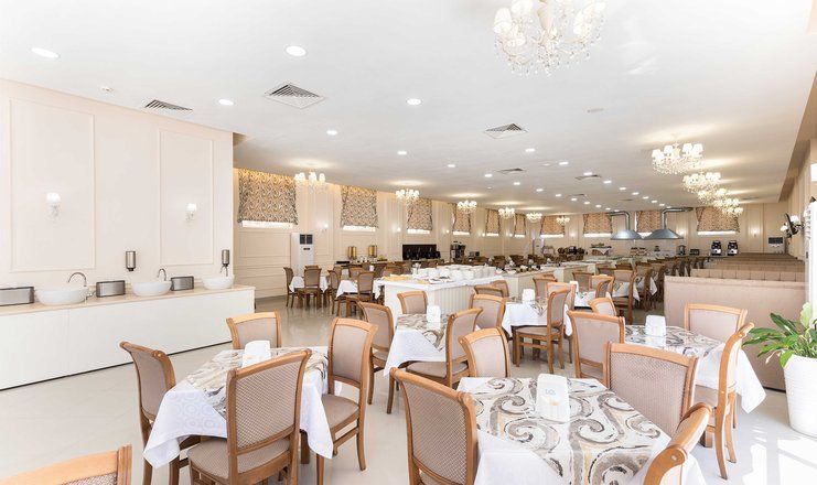 Отель "Democratia Ultra All Inclusive Family Hotel" / "Демократия Ультра Все Включено"