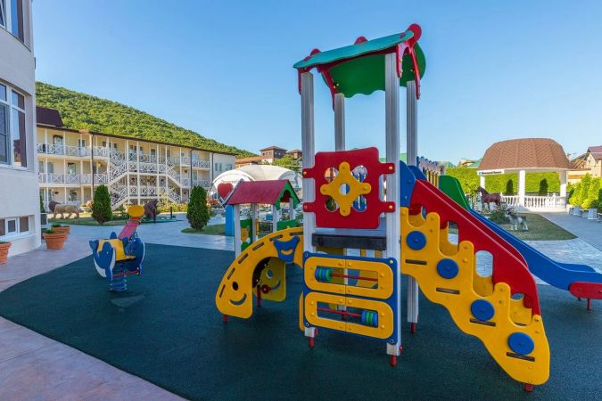 Отель "Democratia Ultra All Inclusive<br> Family Hotel"